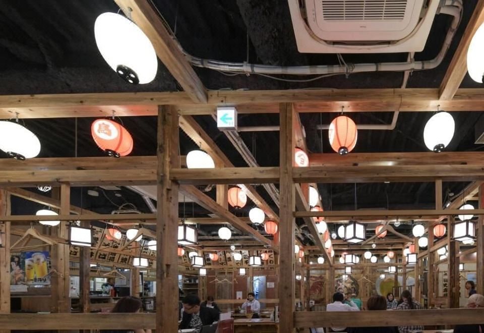 Bnb+ 아사쿠사 구라마에의 현대적인 로비 공간