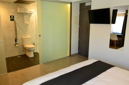 Hotel Alda Estación Ourense Отели в г. Оренсе