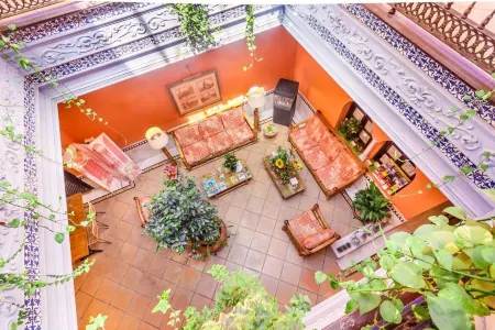 Patio de La Alameda