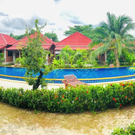Baan Archa Samui Отели рядом с достопримечательностью «Пляж Хат Банг Рак»