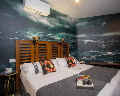 Casual del Cine Valencia Hotels near Extramurs