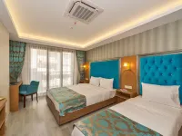 Grand Palace Hotel Hotels near Esenler