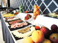 Aparthotel Monarque Sultán - breakfast