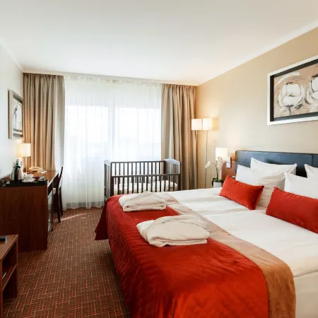 Avalon Hotel & Conferences