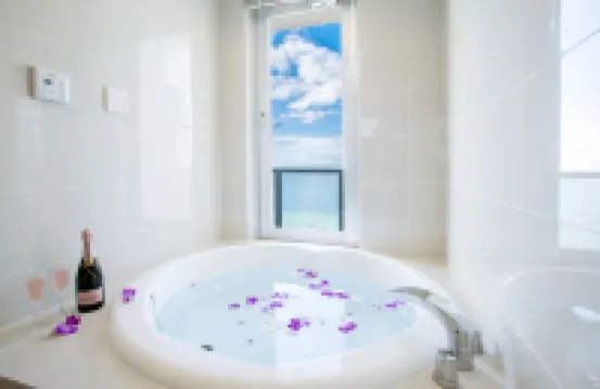 Costa Bella Condominium Resort