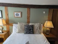 Seven Stars Hotels in Colwall