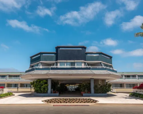 海灣俱樂部酒店和碼頭 鄰近日落崖公園（Sunset Cliffs）的酒店