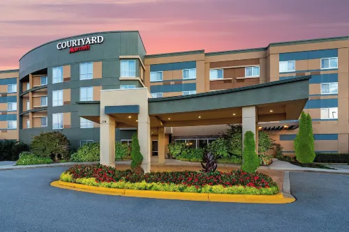 Courtyard Atlanta McDonough Hotels in Henry County