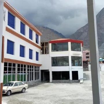 Hotel Oasis International