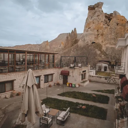 Çavuşin Cave House-Cappadocia