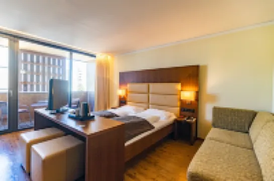 ゾンネ_1806 - ホテルアム カンプス ドルンビルン のホテル