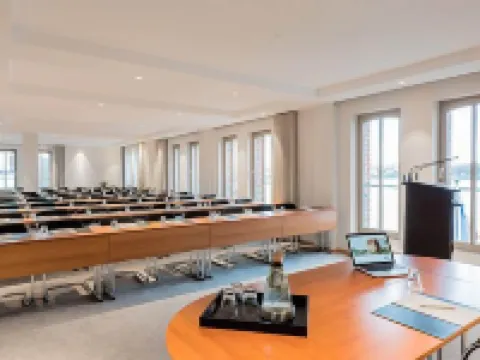 ホテル スパイヒャー アム ツィーゲルジー シュヴェリーンのホテル