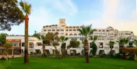 Azka Hotel Các khách sạn gần Dibeklihan