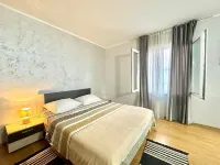 Apartments Hmd فنادق في Podostrog