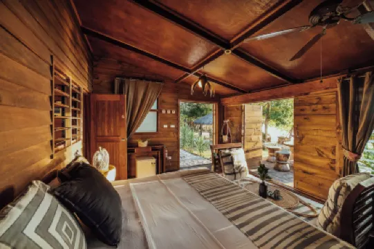 트리즈 앤 피쉬 프라이빗 리트릿  호텔