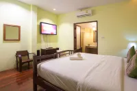 Baan Lapoon Hotel Hotels in Lamphun
