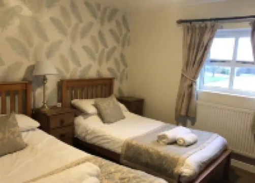 水壺&玻璃旅館 德比郡河谷酒店