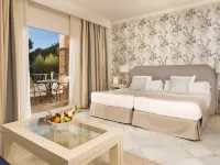 ラ カーラ リゾート ミハスのホテル