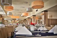 Park Hotel Diament Wroclaw - breakfast