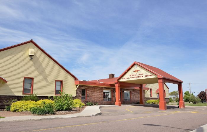 Slemon Park Hotel & Conference Centre