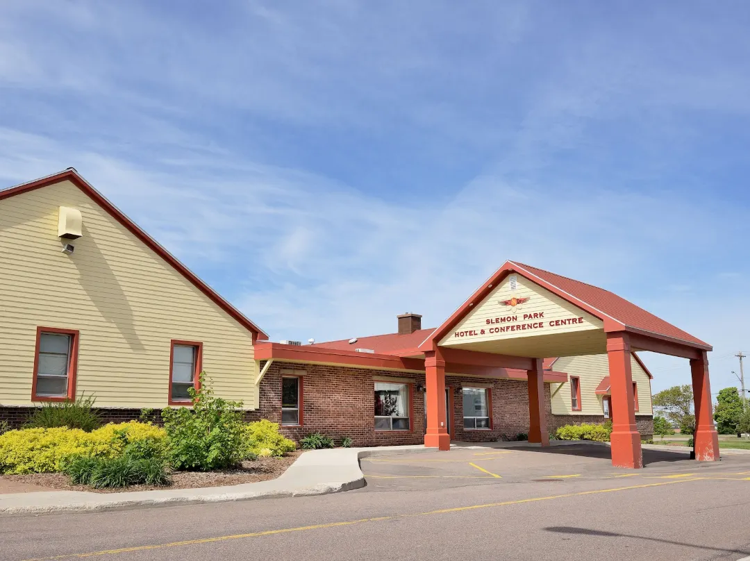 Slemon Park Hotel & Conference Centre - Summerside