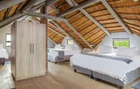 AtNature Luxury Self Catering Cottages - balcony