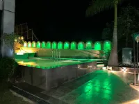 Hotel Royale Palace - Pools