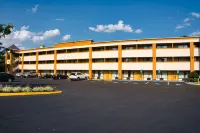 Days Inn by Wyndham Alexandria Hotels in Alexandria