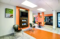 Motel 6 Arlington Heights, IL - Chicago North Central فنادق في أرلينغتون هايتس