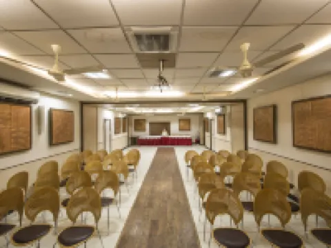 Hotel Aryaas Hotels in Tirunelveli