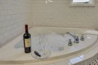 Craftsman Inn - Hot Tub