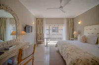 The Mandyville Jeffreys Bay Hotels in Jeffreys Bay