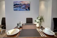 Farnham Hotel - breakfast