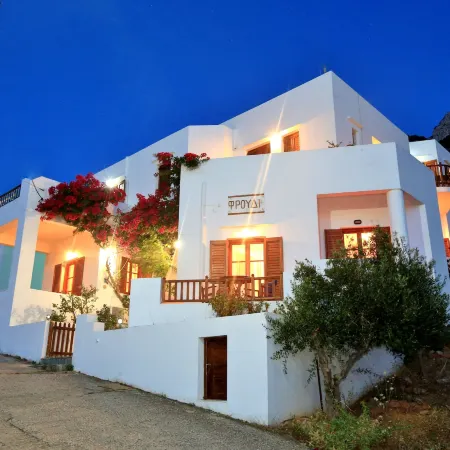 Froudi Cycladic Stay