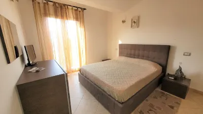 House with private garden Hotel in zona Spiaggia il Golfetto