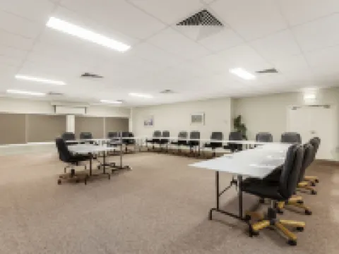 Ciloms Airport Lodge Hotels in Tullamarine