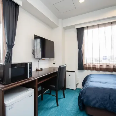 HOTEL LiVEMAX Gifu Ekimae Hôtels à proximité de : Gare de Gifu