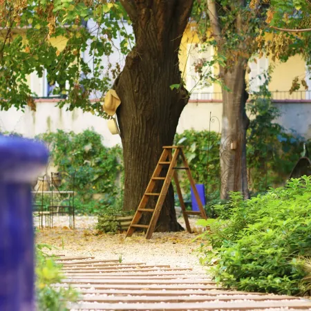 L'Abeille - Boutique Apartments