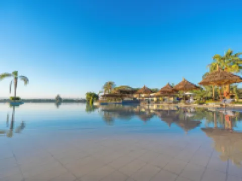 盧克索國王島茱莉別墅酒店及水療中心 盧克索酒店