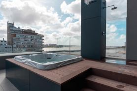 Soro Montevideo, Curio Collection by Hilton