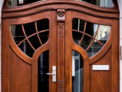 SL'Otel - Das StadtHotel - Voll Klimatisiert ベルンブルクのホテル