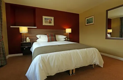 Newburgh Inn Hotels in Ellon