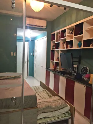 Tagaytay Condotel Hotels in Тагайтай