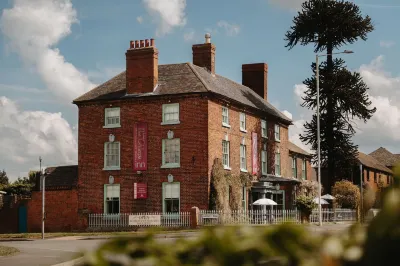 Old Orleton Inn Hotel a 