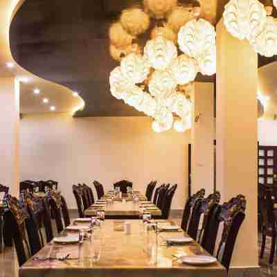 Jain Group Royal Orchid & Spa Dining/Meeting Rooms