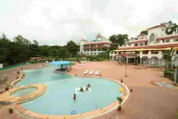 Khanvel Resort - Pools