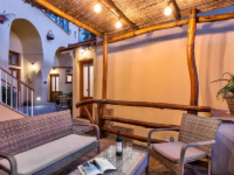 納尼納家庭旅館 梅塔酒店