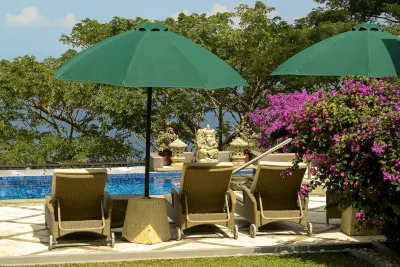 Villa Karingal Hotels in Batu Layar
