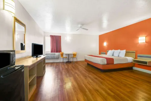 Motel 6 Beaver, UT