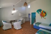 The Black Pearl Beachside Apartments - balcony